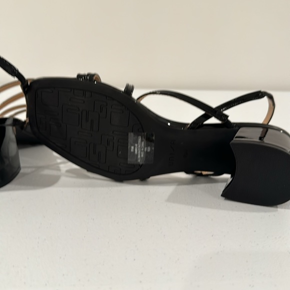 NWOT Unisa, Yestie 2 Sandal. Ladies 9.5 - Picture 9 of 10
